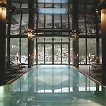 The Omnia