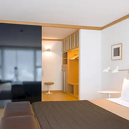 Hotel The Omnia