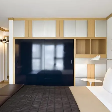Hotel The Omnia