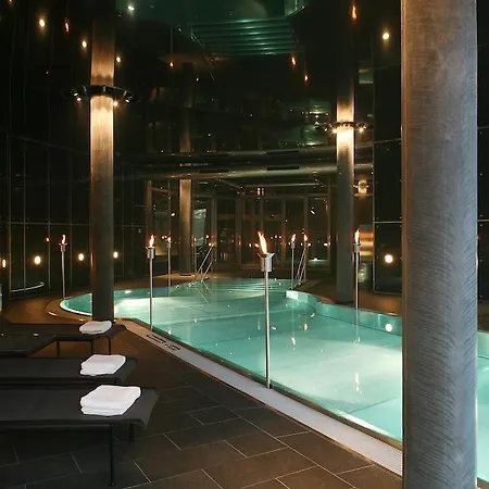 The Omnia 5* צרמט