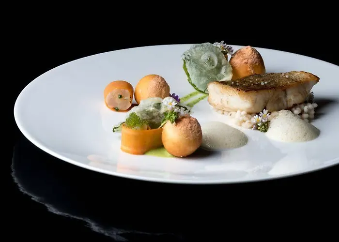 ホテル ザ オムニア 5*