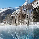 The Omnia Hotel