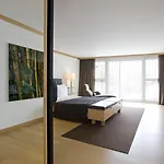 The Omnia Hotel