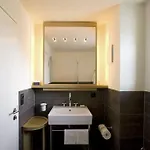 The Omnia Hotel