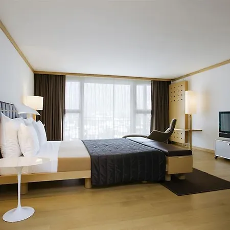 奥莫尼亚酒店 采尔马特