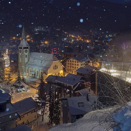 奥莫尼亚酒店 酒店