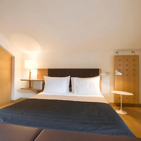 奥莫尼亚酒店 酒店